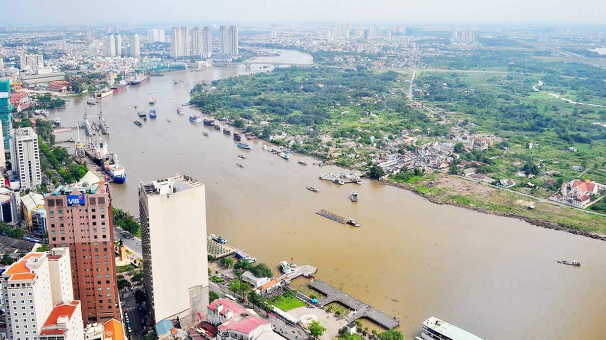 Hình ảnh 2 bên bờ Sông Sài Gòn khúc Quận 1